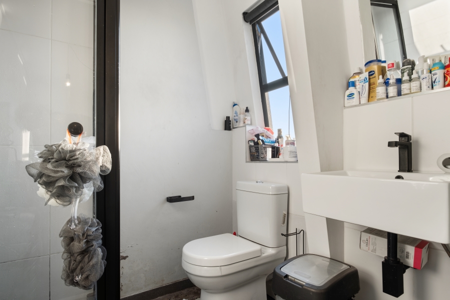 1 Bedroom Property for Sale in Observatory Western Cape